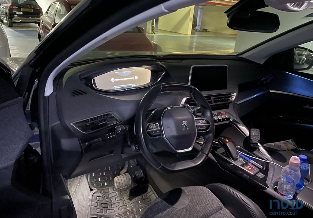 2019' Peugeot 3008 פיג'ו photo #4
