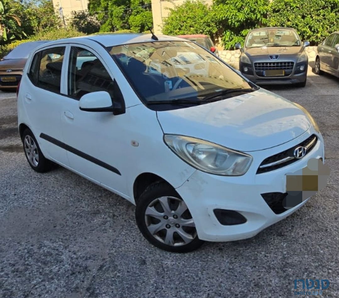 2011' Hyundai i10 יונדאי photo #6