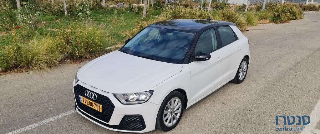 2019' Audi A1 אאודי photo #1