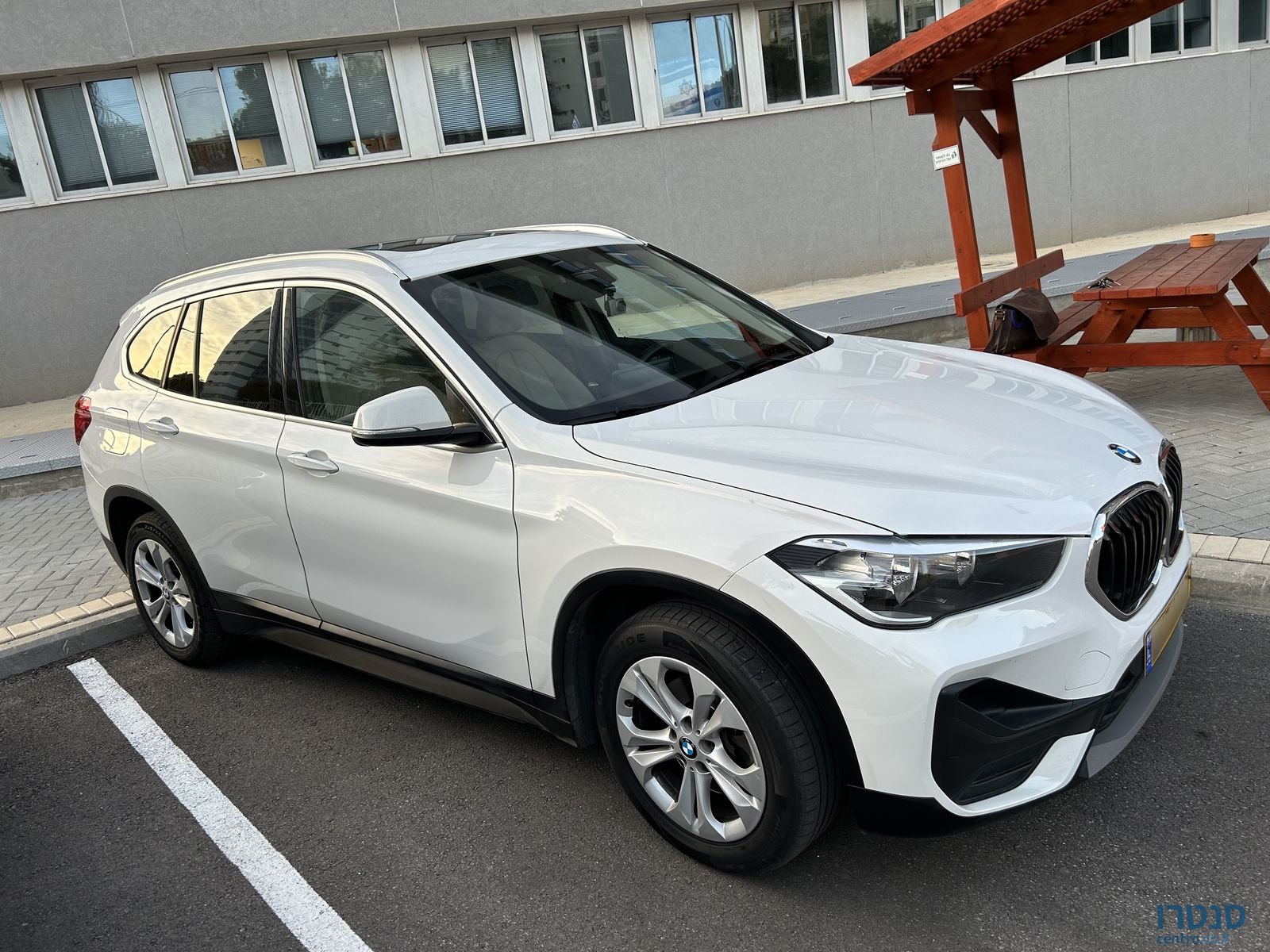 2019' BMW X1 ב.מ.וו photo #2