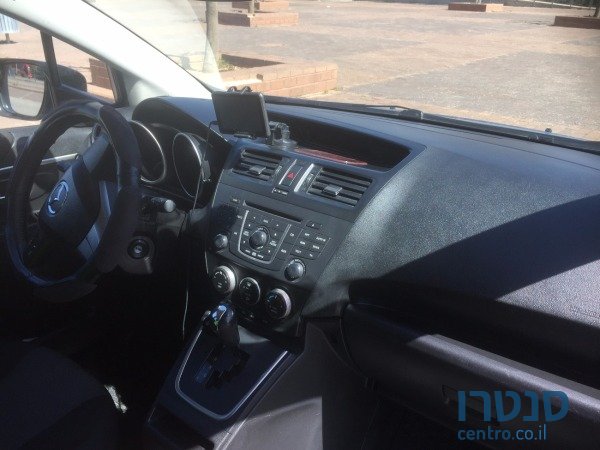 2011' Mazda 5 photo #4