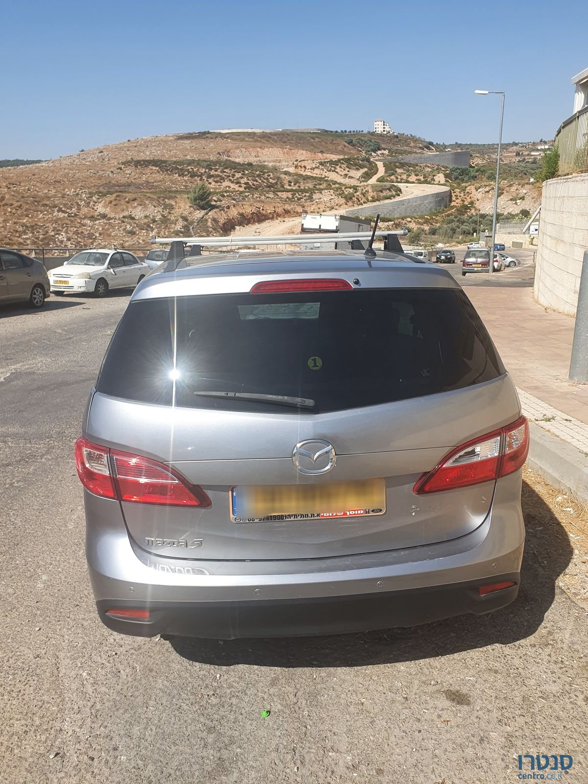 2011' Mazda 5 מאזדה photo #3