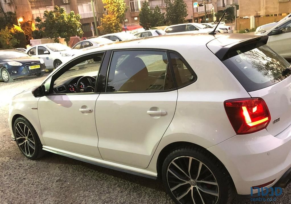 2016' Volkswagen Polo Gti פולקסווגן פולו photo #3