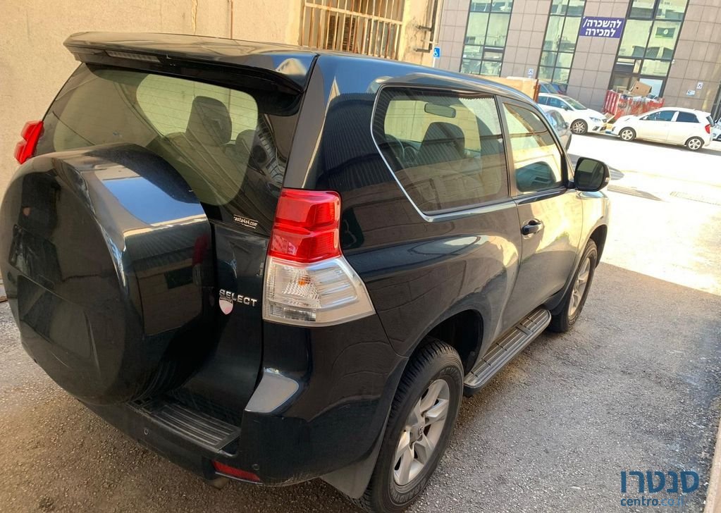 2010' Toyota Land Cruiser טויוטה לנד קרוזר photo #3