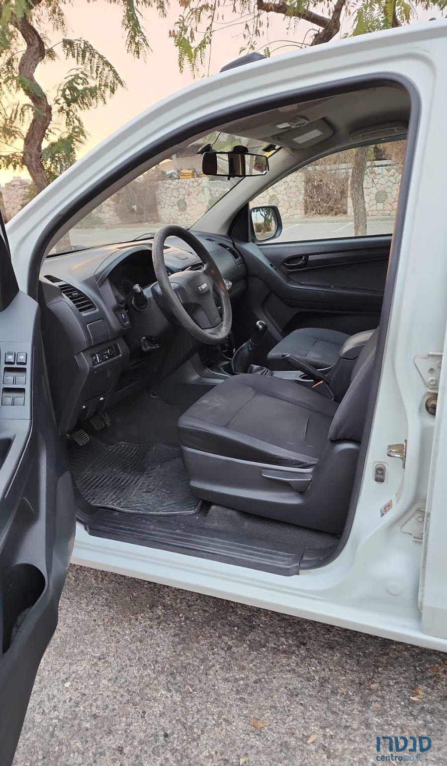 2016' Isuzu 2X4 D-Max איסוזו photo #6