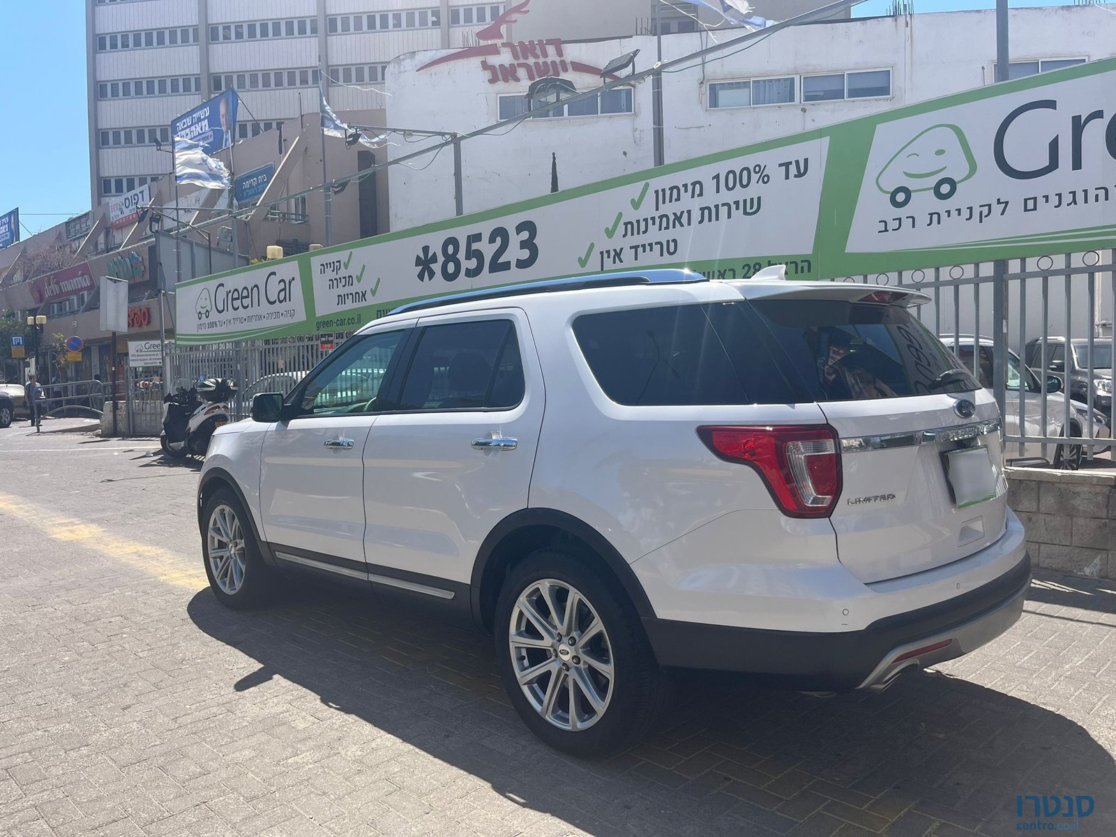 2019' Ford Explorer photo #6