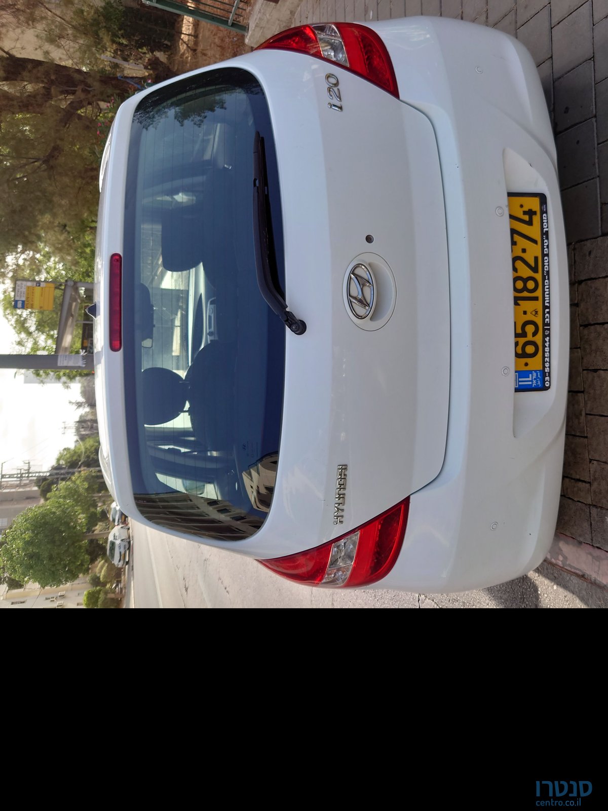2011' Hyundai i20 יונדאי photo #3