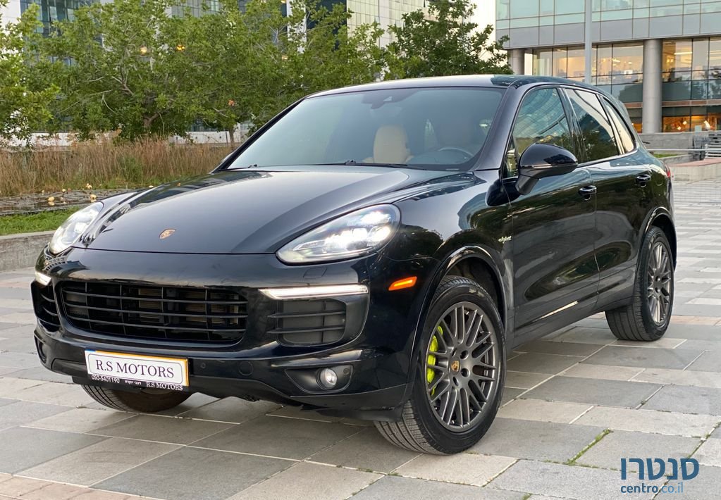 2017' Porsche Cayenne פורשה קאיין photo #2