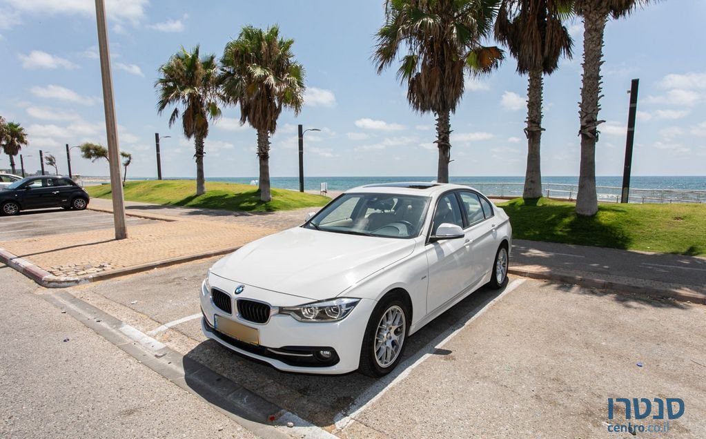 2017' BMW 3 Series ב.מ.וו סדרה 3 photo #1
