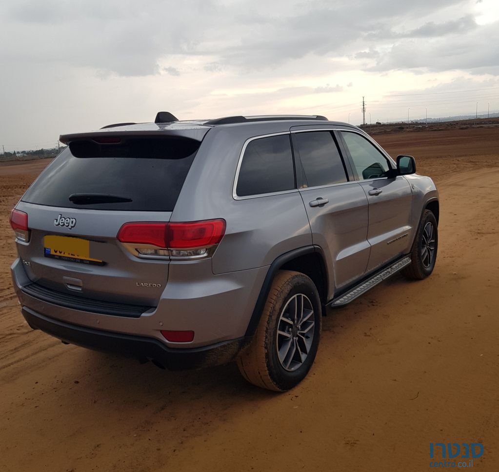 2020' Jeep Grand Cherokee ג'יפ  גרנד צ'ירוקי photo #3