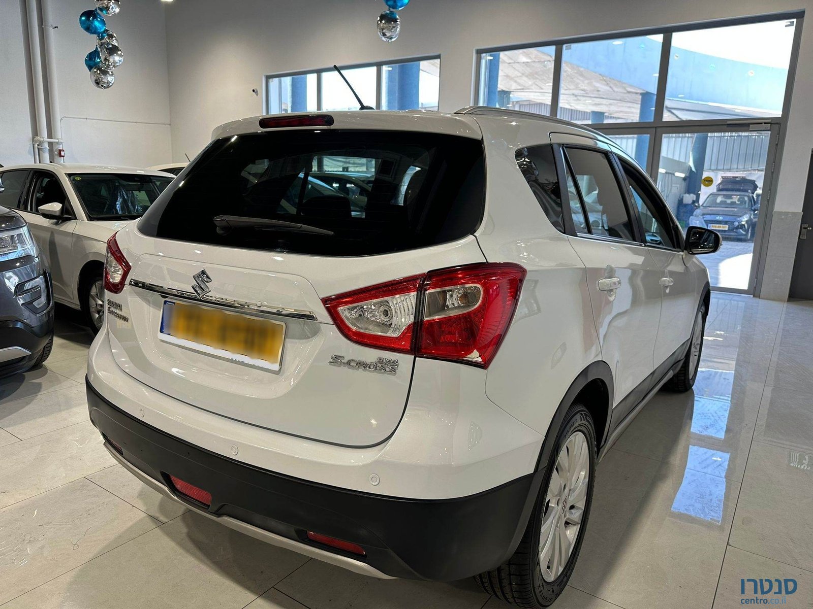 2019' Suzuki SX4 S-Cross photo #3