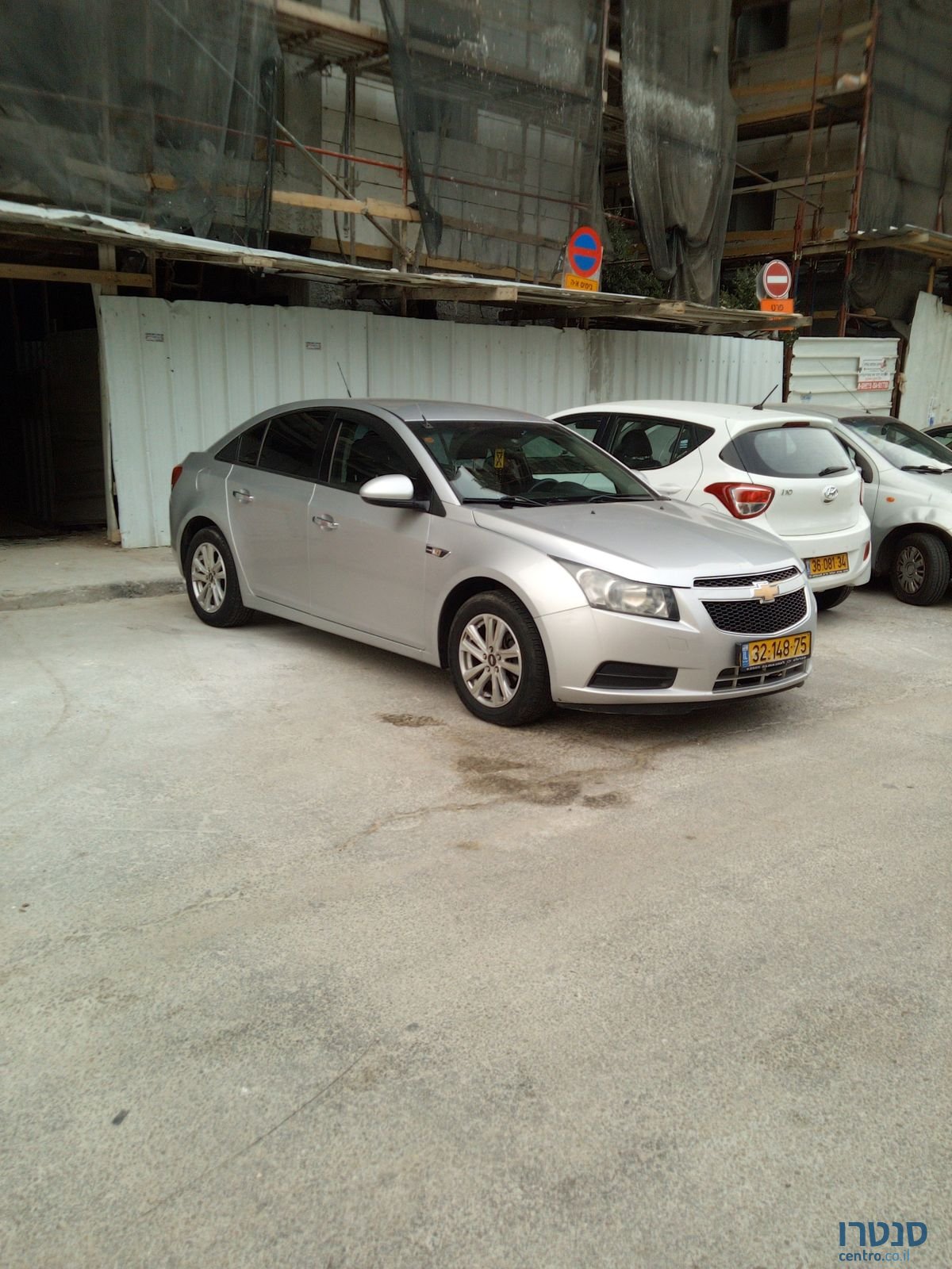 2011' Chevrolet Cruze photo #7