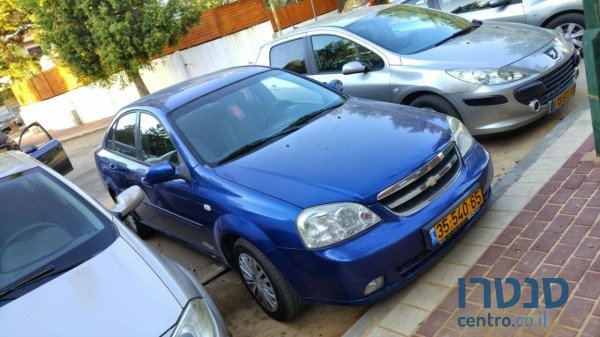2008' Chevrolet Optra photo #1