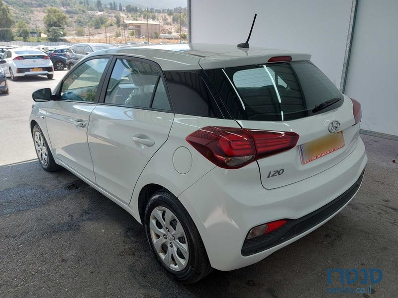 2020' Hyundai i20 יונדאי photo #3