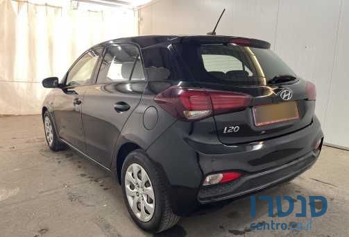 2020' Hyundai i20 יונדאי photo #2