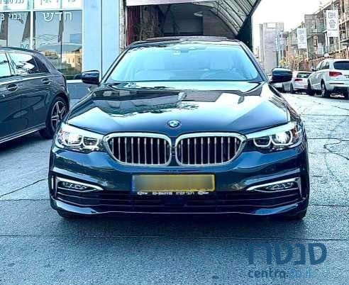 2018' BMW 5 Series ב.מ.וו סדרה 5 photo #2