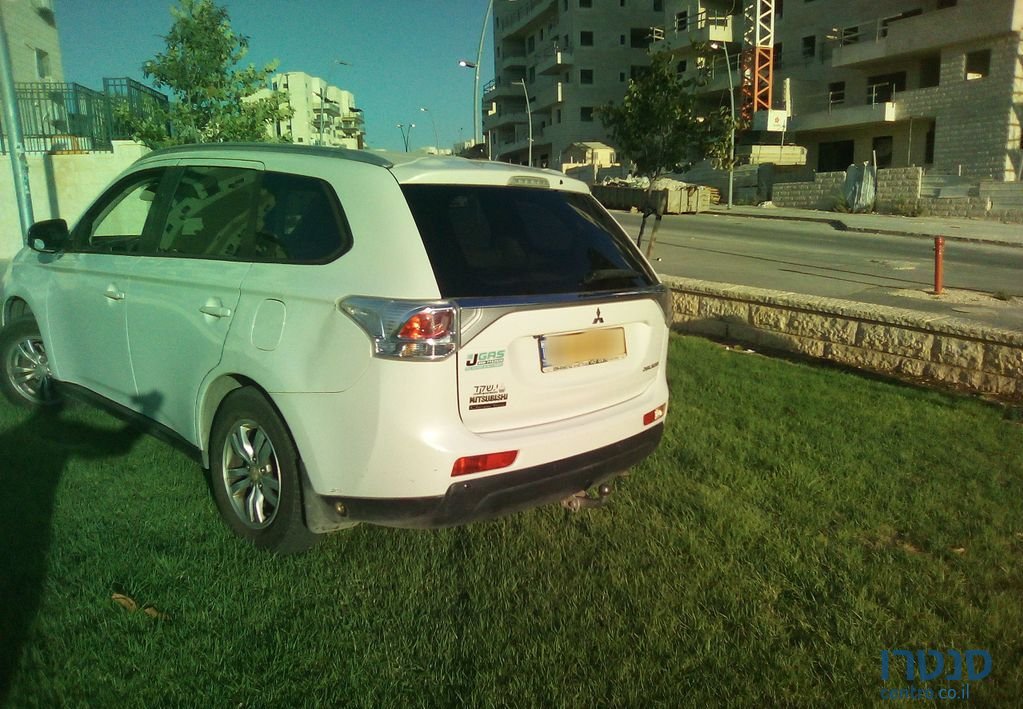 2015' Mitsubishi Outlander מיצובישי אאוטלנדר photo #4