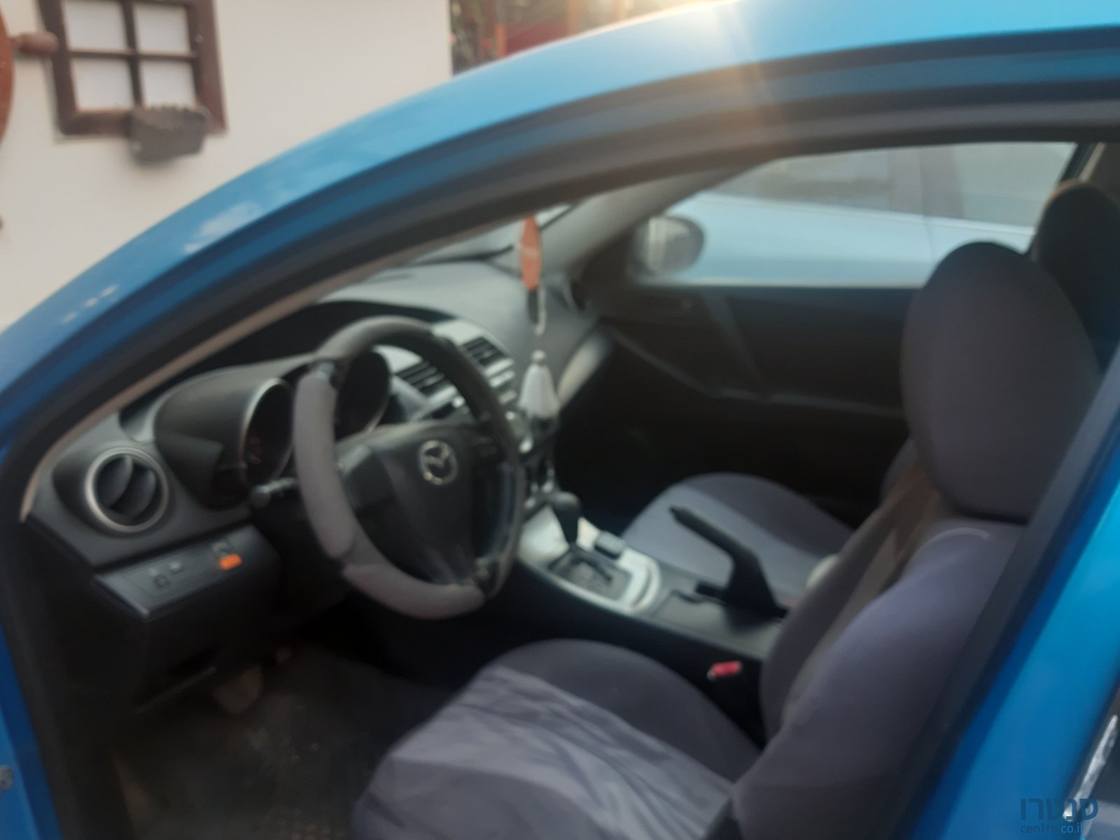 2010' Mazda 3 מאזדה photo #4