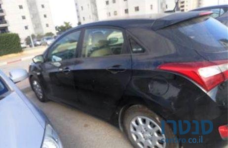2012' Hyundai I30 i30 יונדאי photo #1
