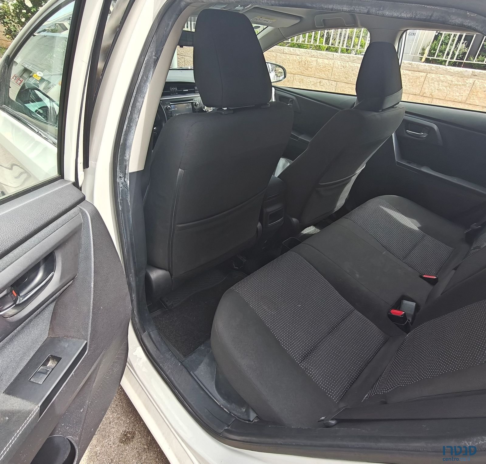 2013' Toyota Auris טויוטה אוריס photo #5