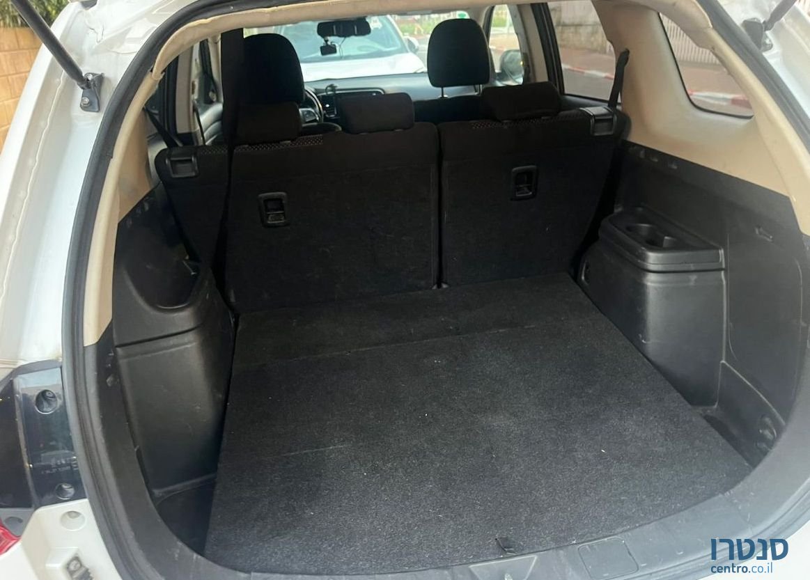 2016' Mitsubishi Outlander מיצובישי אאוטלנדר photo #2