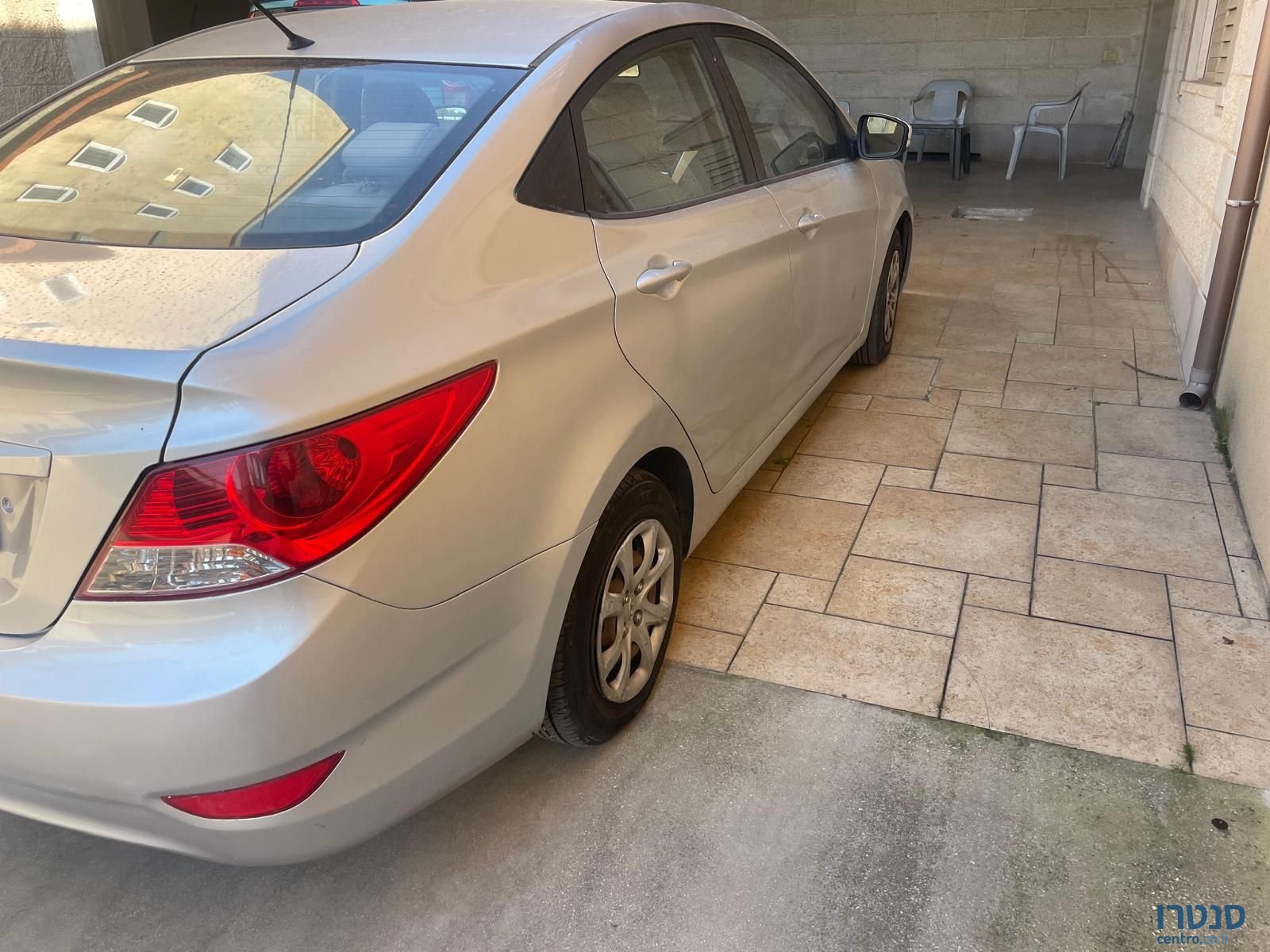 2011' Hyundai i25 יונדאי photo #4