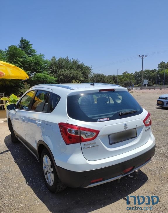 2014' Suzuki SX4 סוזוקי קרוסאובר photo #4