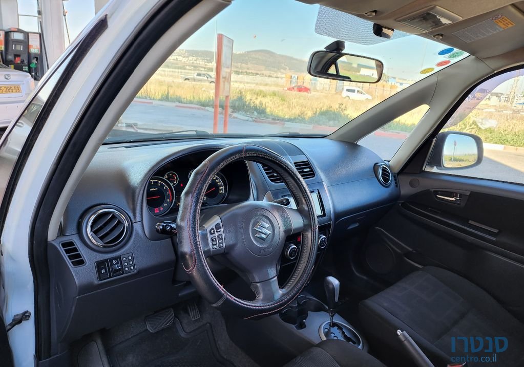 2011' Suzuki SX4 סוזוקי photo #5