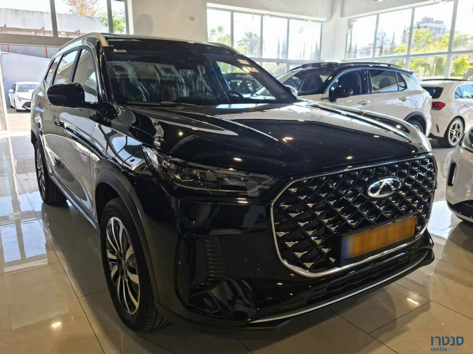 2025' Chery Tiggo 8 PHEV photo #3