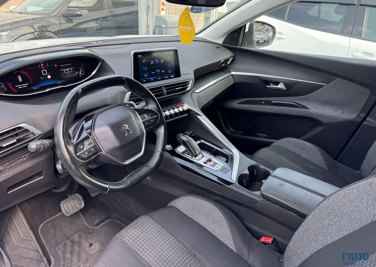 2019' Peugeot 3008 פיג'ו photo #4