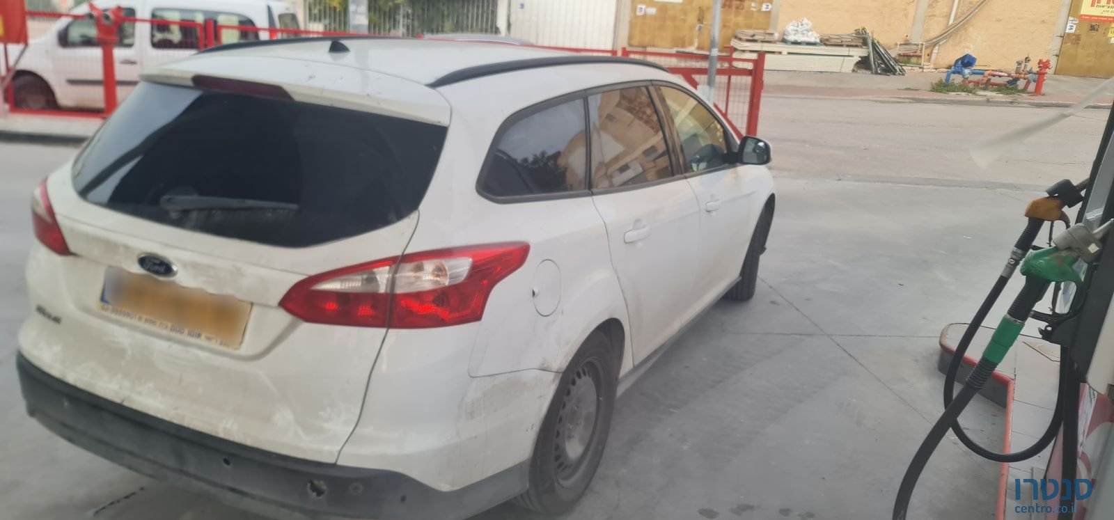 2012' Ford Focus פורד פוקוס photo #2