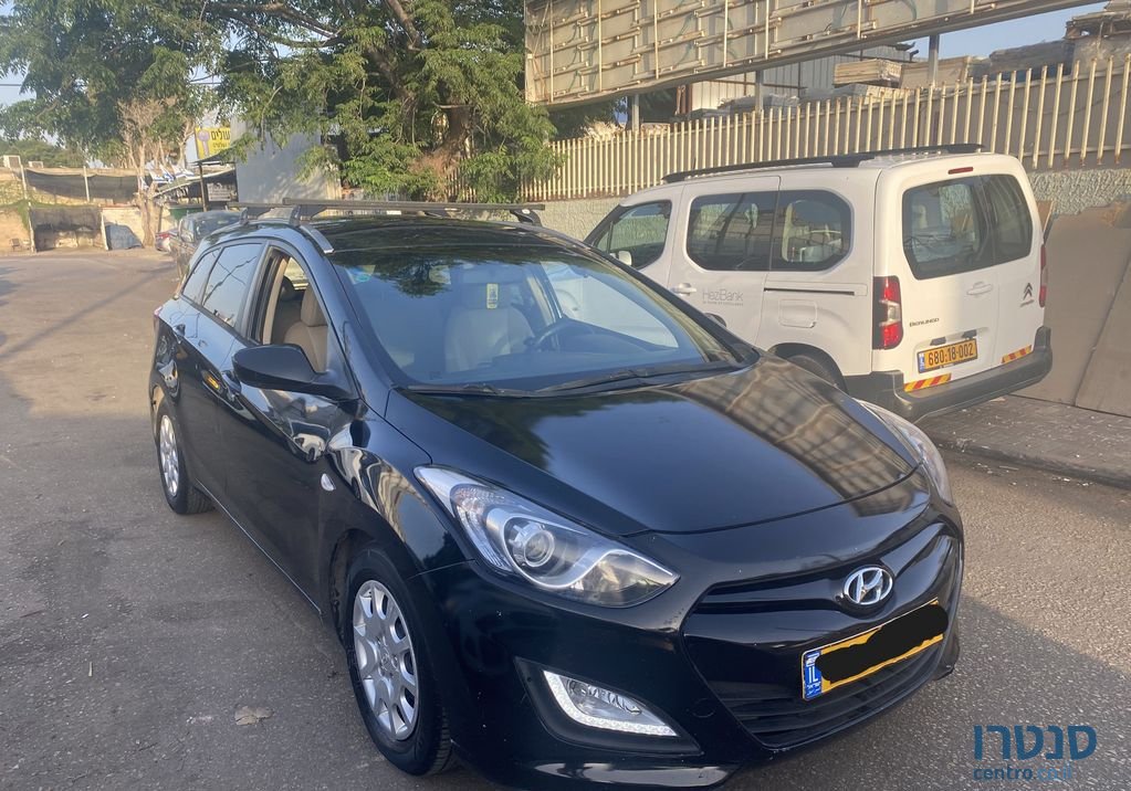 2014' Hyundai i30 יונדאי photo #3