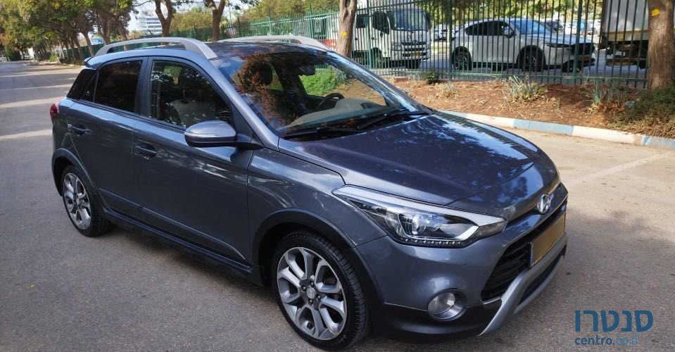 2016' Hyundai i20 יונדאי קרוס photo #2