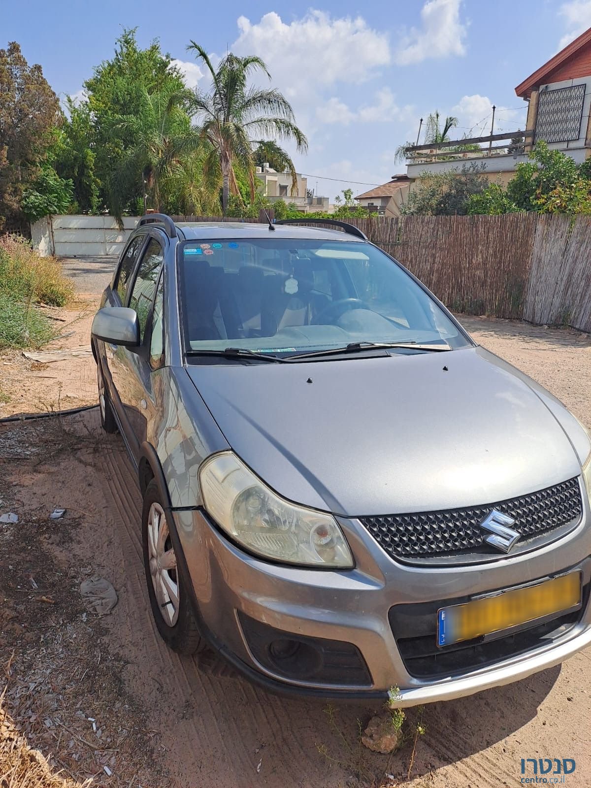 2014' Suzuki SX4 סוזוקי photo #1