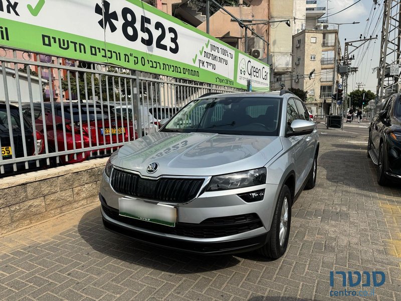 2021' Skoda Karoq photo #2