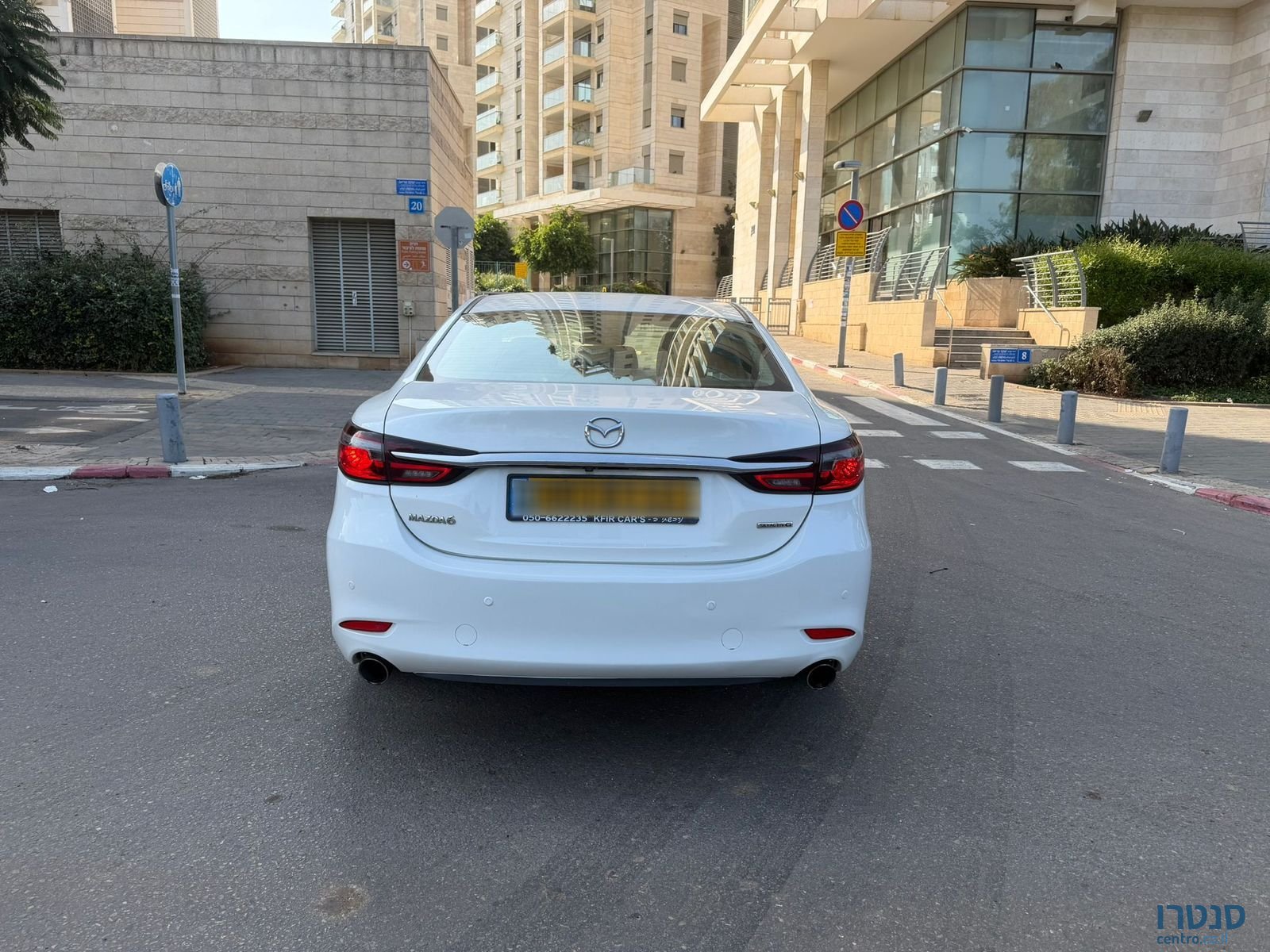 2020' Mazda 6 Luxury photo #5