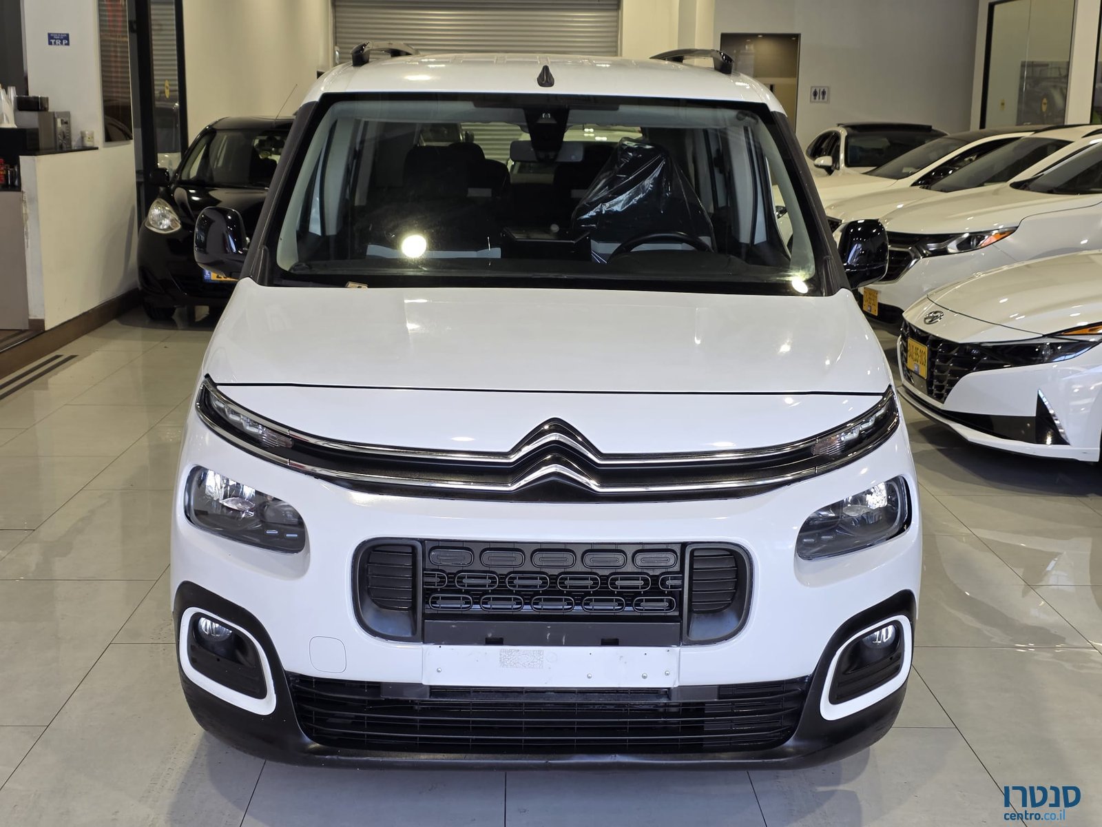 2022' Citroen Berlingo Maxi photo #1
