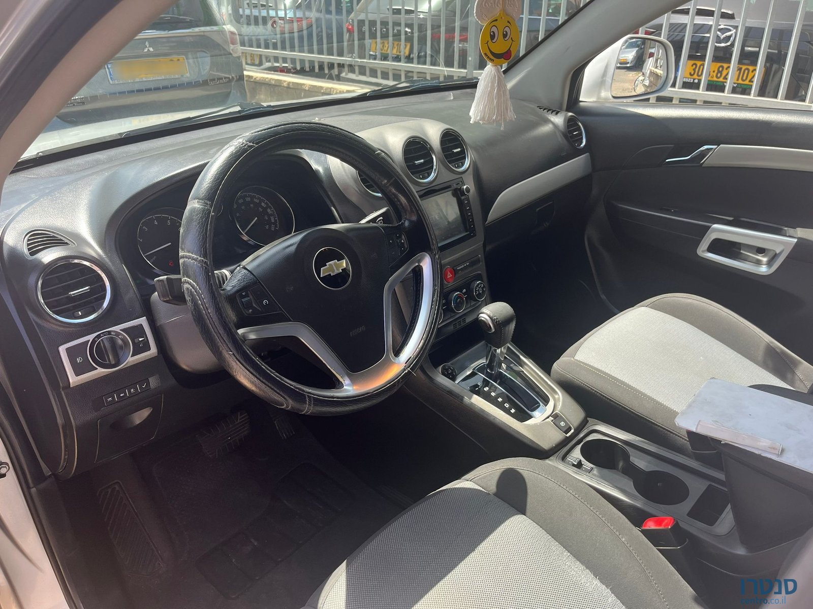 2014' Chevrolet Captiva photo #2