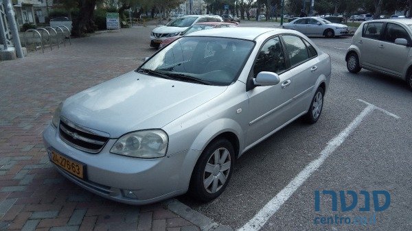 2008' Chevrolet Optra photo #1