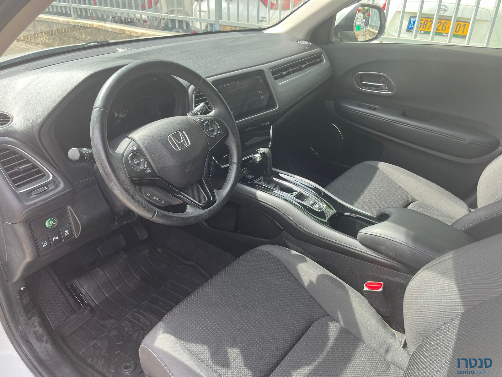 2016' Honda HR-V photo #2