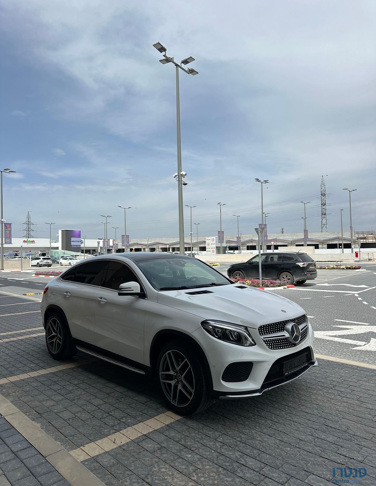 2018' Mercedes-Benz Gle Coupe מרצדס-בנץ photo #6