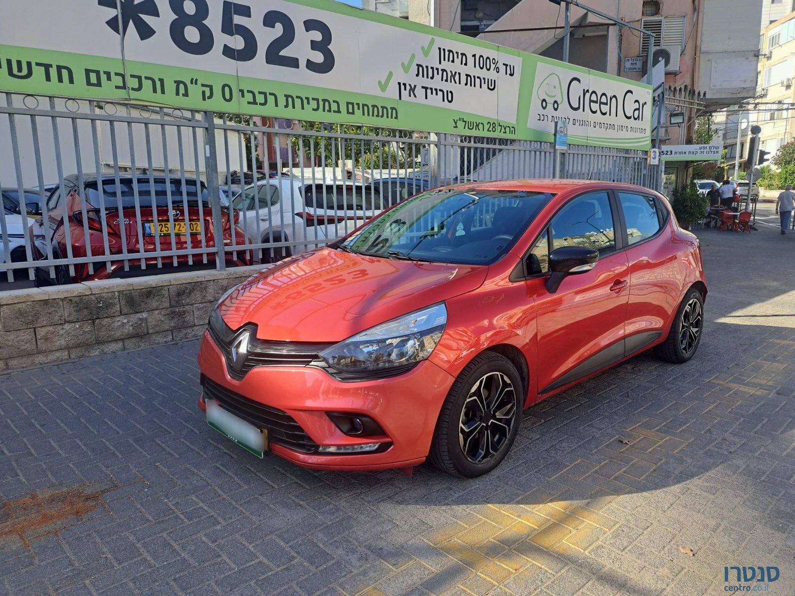 2019' Renault Clio photo #1