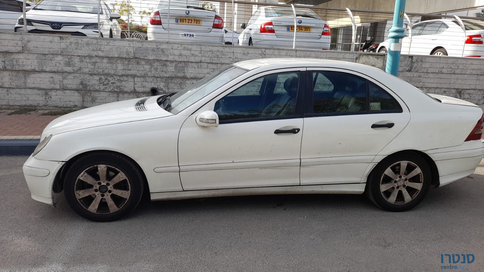 2008' Mercedes-Benz 220 מרצדס photo #1