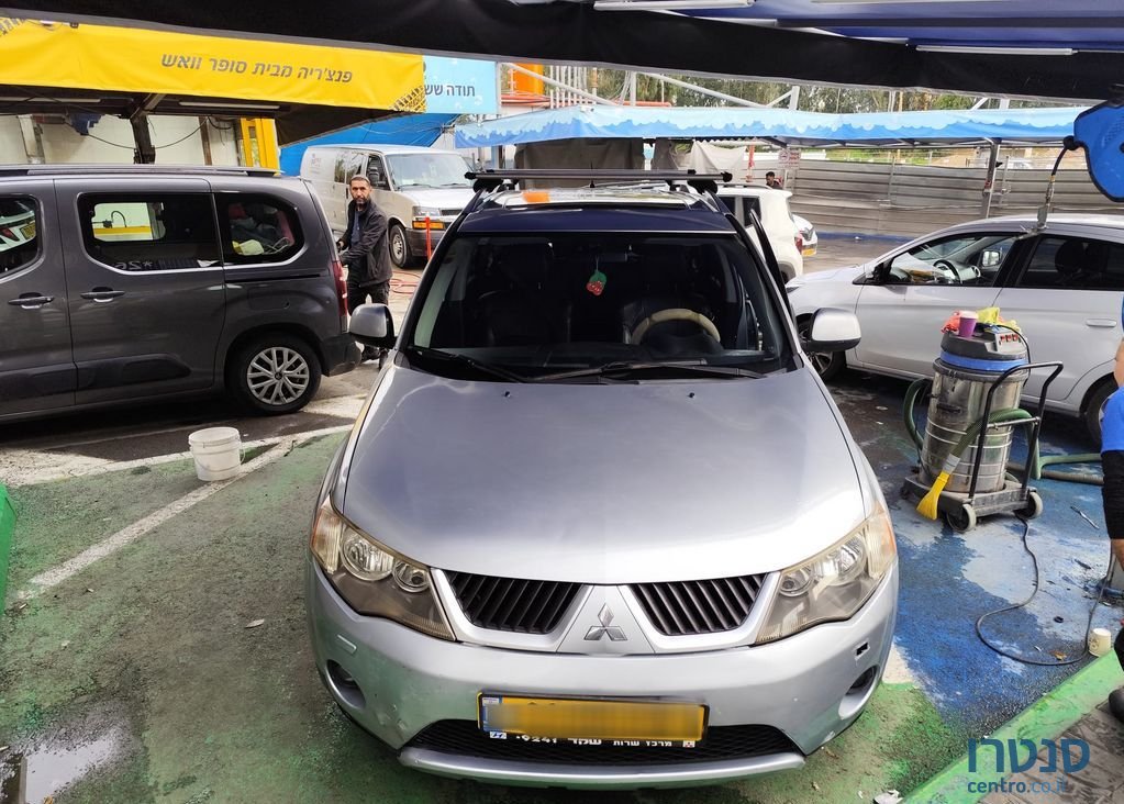 2008' Mitsubishi Outlander מיצובישי אאוטלנדר photo #3