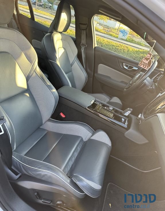 2019' Volvo S60 וולוו photo #3