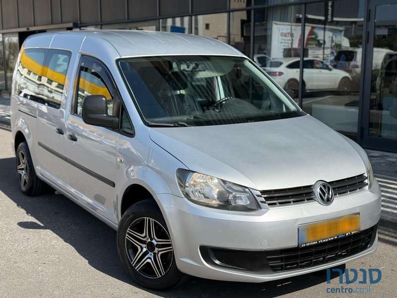2013' Volkswagen Caddy photo #2