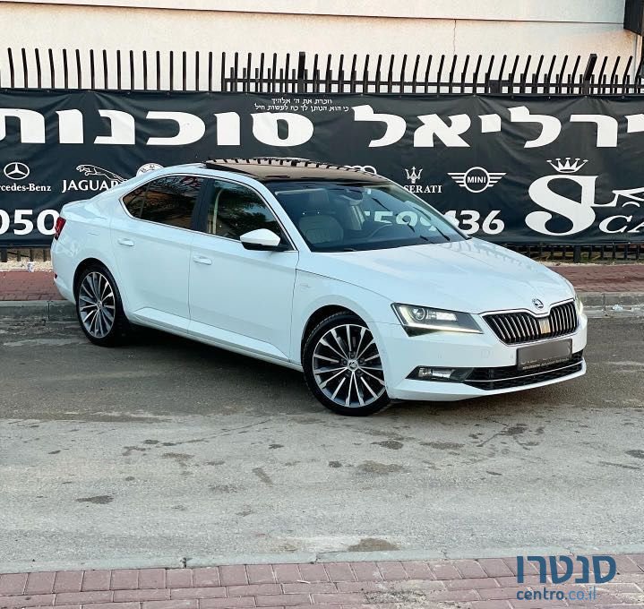 2019' Skoda Superb סקודה סופרב photo #4