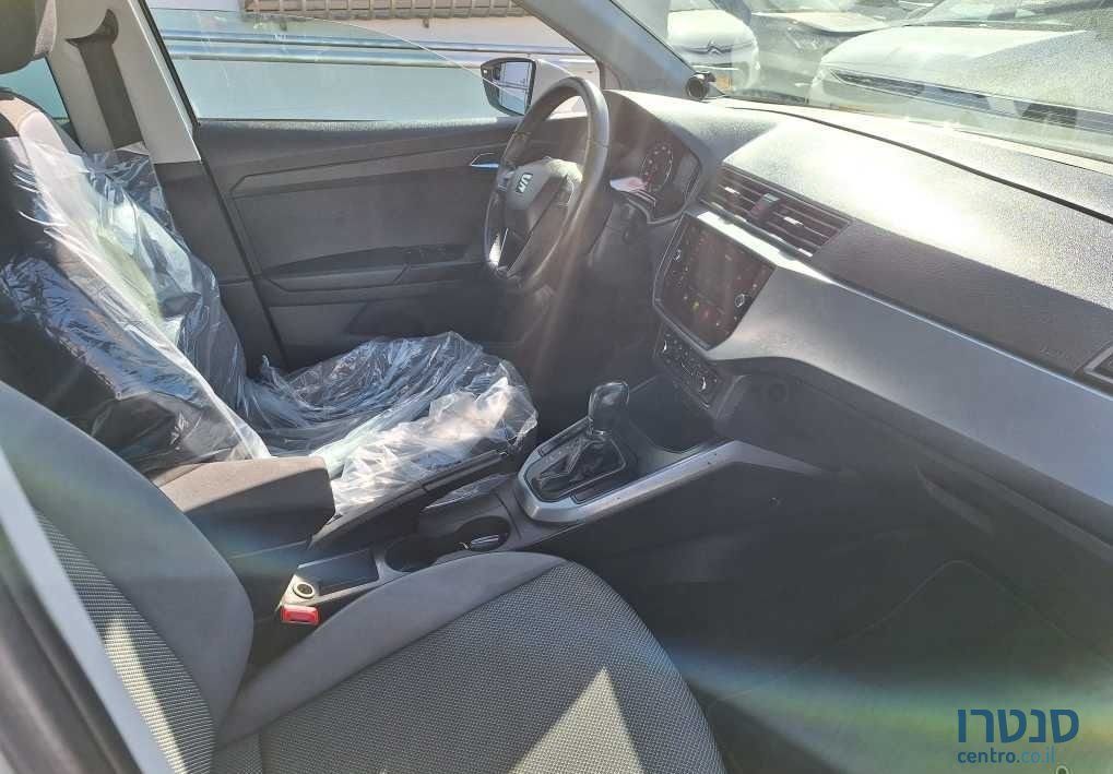 2021' SEAT Arona סיאט ארונה photo #5