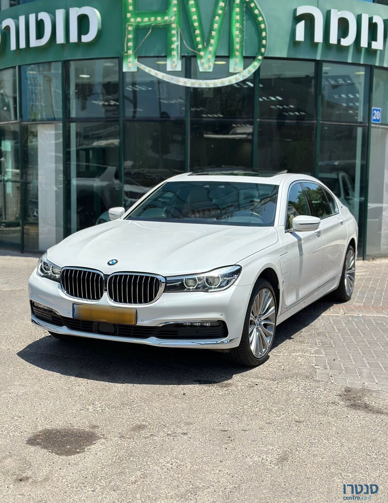 2019' BMW 7 Series ב מ וו סדרה 7 photo #1