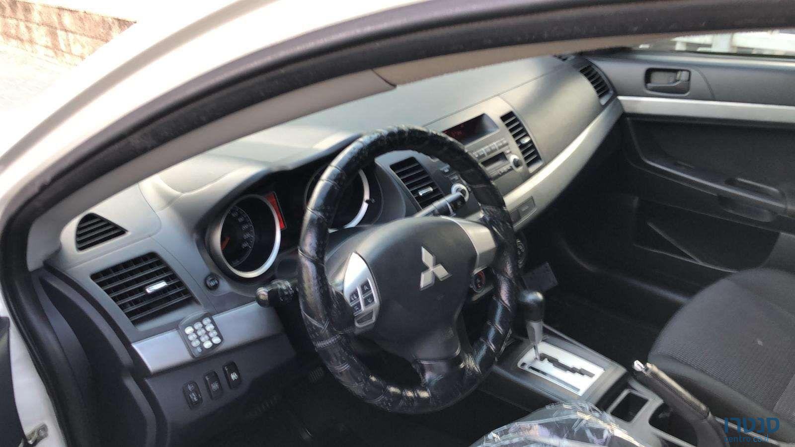 2010' Mitsubishi Lancer מיצובישי לנסר photo #2
